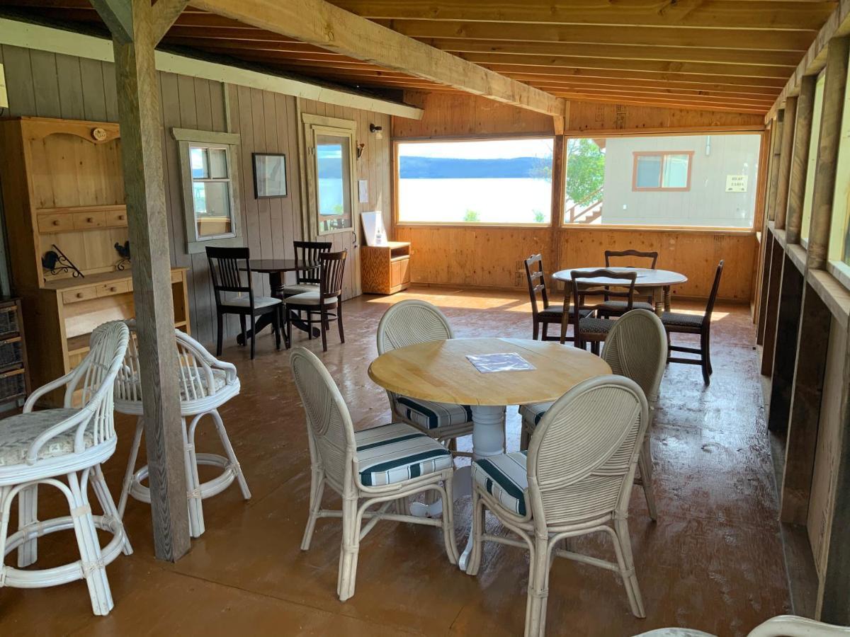 Woodlands Fishin Resort Puntzi Lake 外观 照片